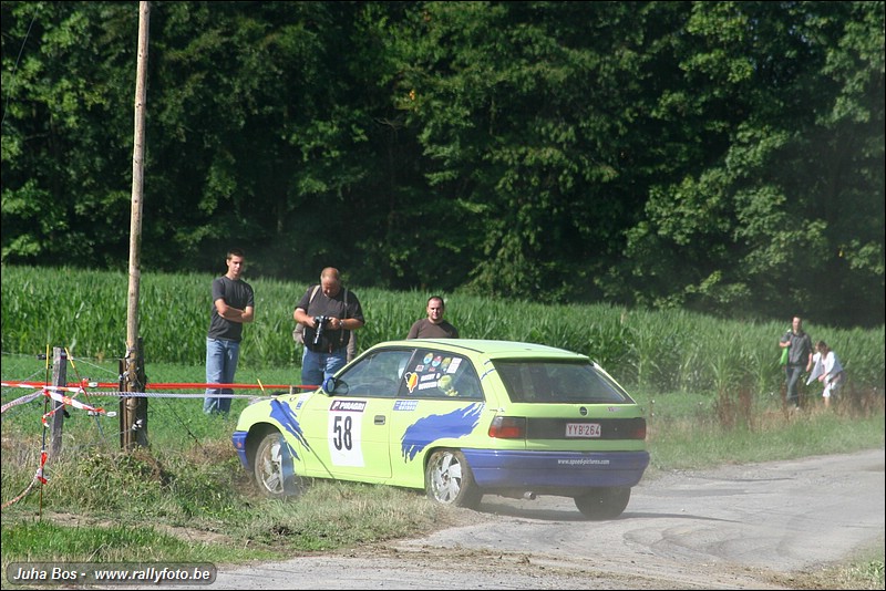 058b.JPG